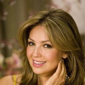 Meet your Posher, Janifer